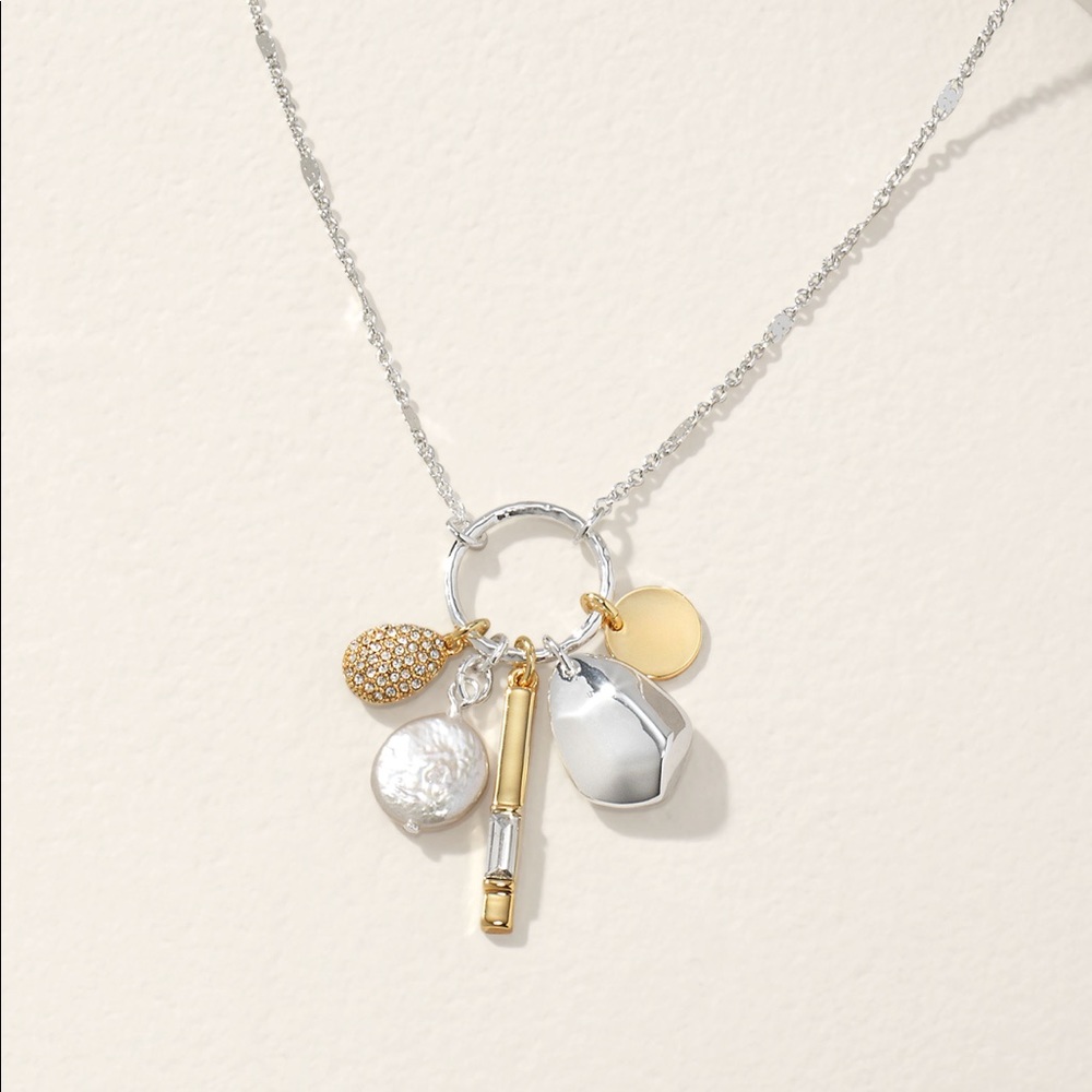 Ulani cluster necklace